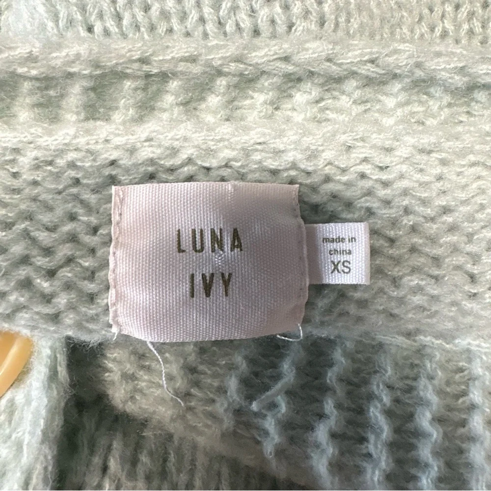 Luna Ivy cardigan sweater Floral 3d Embroidered size xs Women's size xs mint - Picture 5 of 6